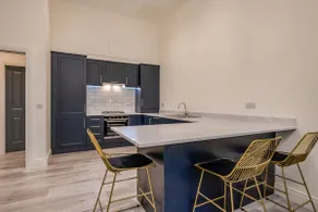 Modern 2BR City Apartment in the Heart of Belfast - Image 4