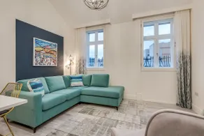 Modern 2BR City Apartment in the Heart of Belfast - Image 2