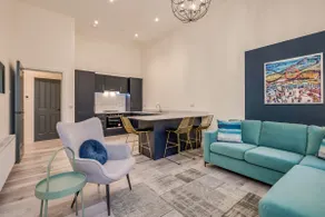 Modern 2BR City Apartment in the Heart of Belfast - Image 3