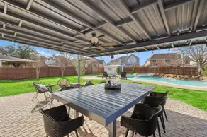 Stylish, Spacious, Convenient - 6-BD/2.5-BA + Pool - Image 2