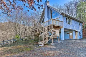 Murphy Cabin w/ Deck and Stunning Mountain Views - Image 3