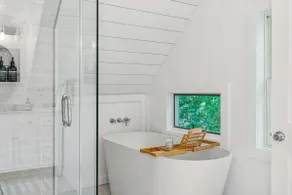 Hillside Farmhouse, Updated & Pet-Friendly - Image 4