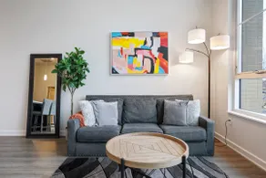 Modern 1BD | Metro Walking Distance - Image 4