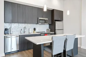 Modern 1BD | Metro Walking Distance - Image 2