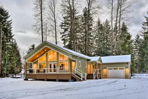 Family-Friendly Packwood Retreat w/ Deck! - Image 3