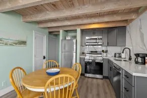 Corner View at Cedar Cove! Gulf View Downtown! - Image 2