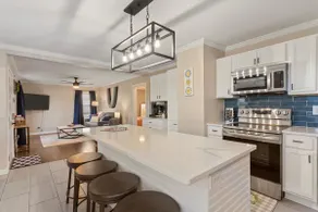 The Sunnyside- Waldo Ranch + Fenced Yard + Parking - Image 2