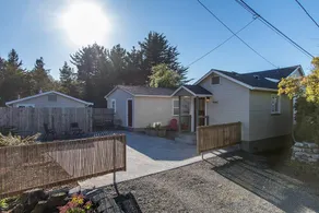 Jane's Creek Cottage ~ Affordable & Near Cal Poly Humboldt! - Image 4