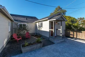 Jane's Creek Cottage ~ Affordable & Near Cal Poly Humboldt! - Image 5