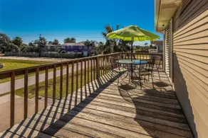 Holiday Home w/ Deck, Fenced Yard, Steps to Beach - Image 5
