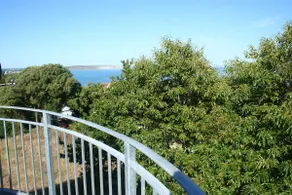 Highlands Apartment 4 - Image 2