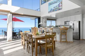 Premier Oceanfront-leje med tagterrasse, spa og aircondition - Image 4