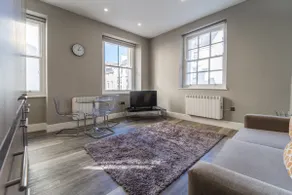 Modern ground floor pet friendly - Image 2