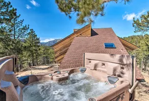 Boulder 'Barrett House' on Mtn Peak w/ Hot Tub - Image 2