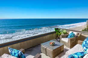 Atemberaubende 9BR in Carlsbad auf dem Strand, Designer Dekoriert & A / C - Image 2