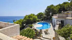 Villa with pool and sea views in Font de sa Cala - Image 2