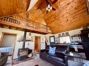 Beachcomber Olympic Ocean-view Cottage on the Strait of Juan De Fuca - Image 5