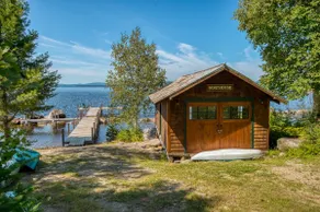 Breakwater Lodge - Underbart hem på östra stranden av Mooselookmeguntic Lake - Image 2