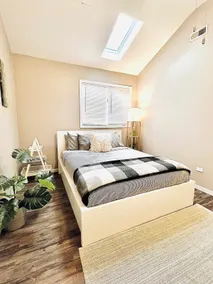 Cozy Loft, 1 Parking, Gym, Sleeps 4! - Image 3