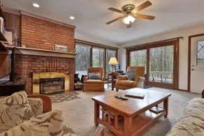 Cozy Vermont House Near Ski Resort, Bridgewater and Woodstock, Private - Image 2