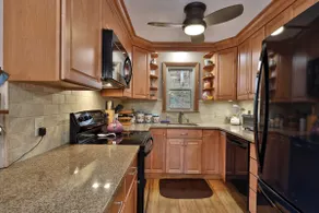 Cozy Vermont House Near Ski Resort, Bridgewater and Woodstock, Private - Image 3