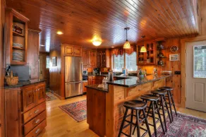 Second Wind - Private vacation home right on Mooselookmeguntic Lake - Image 3