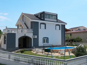 Golic by Interhome - Image 2