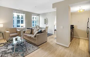 Lux 2 BR Near White House | Wifi+Gym+Min to Metro - Image 3