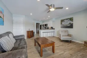 The Docksider - Couples & Young Families - Lakefront! - Image 5