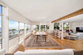 Sea Point at Hyams Beach - Image 5