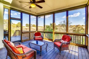 House Built For Groups - 4 Suites, 8 Beds, 5 TV's! - Image 4