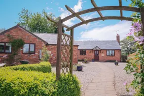 Dairyman's Cottage - 2 bedroomed bungalow in perfect rural setting. - Image 2