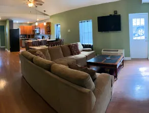 405 S. Madison, Suite B - Image 2