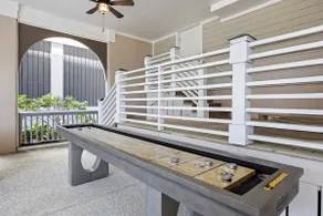 4bd / 4ba Ocean Point Home, 2 min d’accès et 4 min de plage! Piscine communautaire! - Image 3