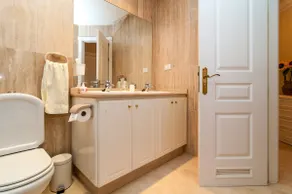 Magnificent apartment in Terrazas Del Duque 1 - Image 3