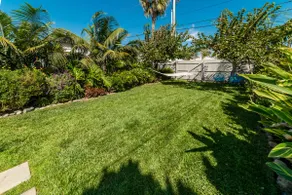 Pacific Bungalow in Oceanside with Backyard & Tiny House - Image 4