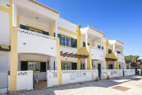 (47) Lovely decorated house with nice sea views - Image 3