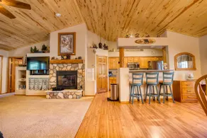 Stallion Ranch Cabin at Bison Ridge - Image 4