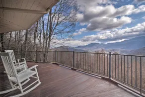 Apt w/ Wraparound Deck & Epic Views in Burnsville! - Image 2