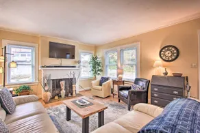 Central Eugene House w/ Updated Interior & Yard! - Image 4