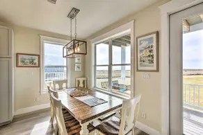 Steps to Ocean! Breezy Galveston House w/ 2 Decks - Image 5