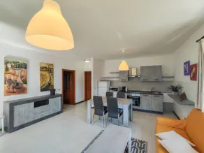Atractivo apartamento totalmente equipado con jardín y terraza - Image 4