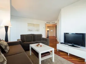 569 - Beach Apartment - Image 2