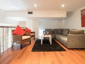 536 - Exclusive Pl. Catalunya Lux Apartment - Image 2