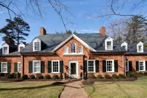 Hoos` Homestead | Historic UVA area home - Image 2