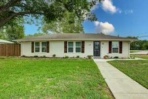 Casablanca Waco 5 mins from Baylor and Magnolia with Hot Tub,Firepit, Pet Friendly - Image 2