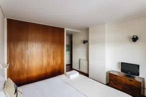 Douro Riverfront 2BR with Private Terrace & Garage - Image 5
