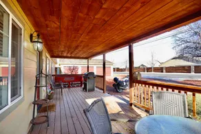 Luxurious 5 bedroom w pool table - Image 4