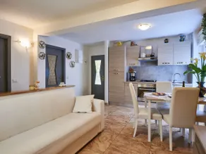 Apartment Casa del Pergulin - LMZ325 by Interhome - Image 3