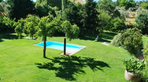 Exklusives Landhaus. Großer Garten und Pool. In der Nähe der Stadt. - Image 5
